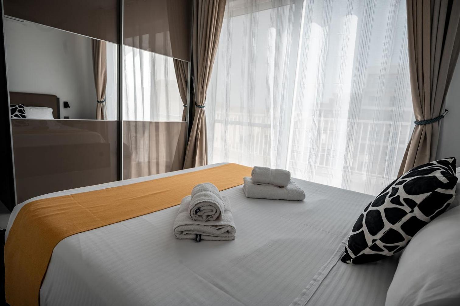 Cittadella View Penthouse With Jacuzzi Apartment Victoria